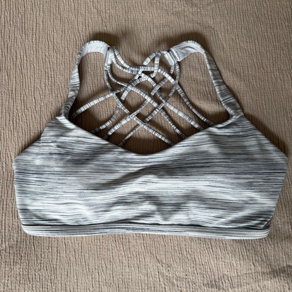 lululemon athletica Sports Bra